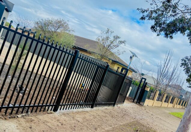 Manor Lakes_iron security fence_Manor Lakes 4